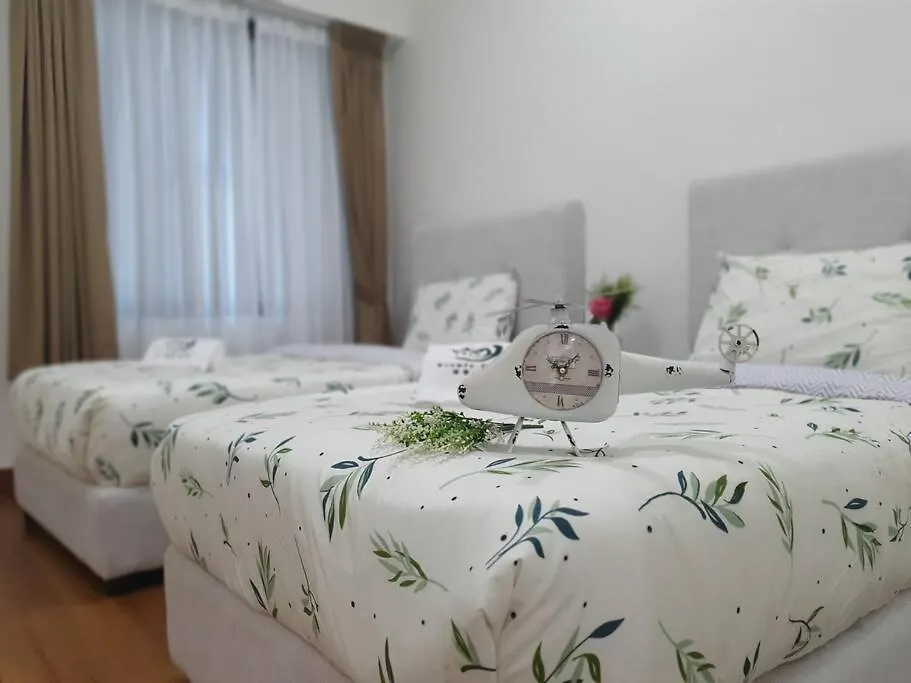 Un1 36 Karaoke Seaview Sunrise Jazz 5 Min Gurney海景 Apartment Tanjung Tokong 0*,  Malaysia